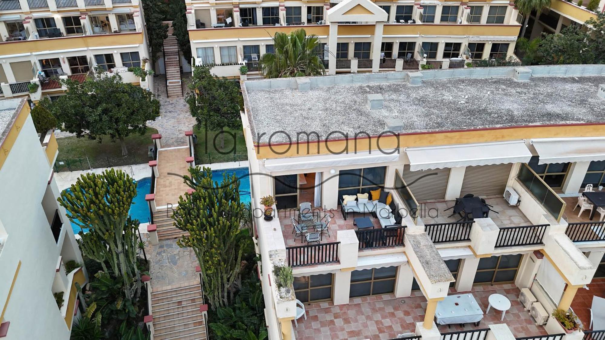 Laromanamarbella Punto Es Exterior photo